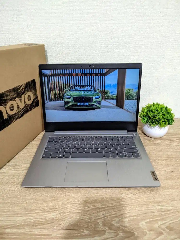 LAPTOP LENOVO IDEAPAD SLIM 3 AMD 3020e RAM 4GB SSD 256GB 14HD LIKENEW