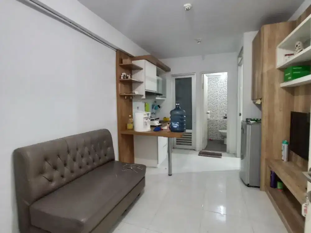 Disewakan apartemen gading nias DAHLIA lt 15 full furnished siap huni