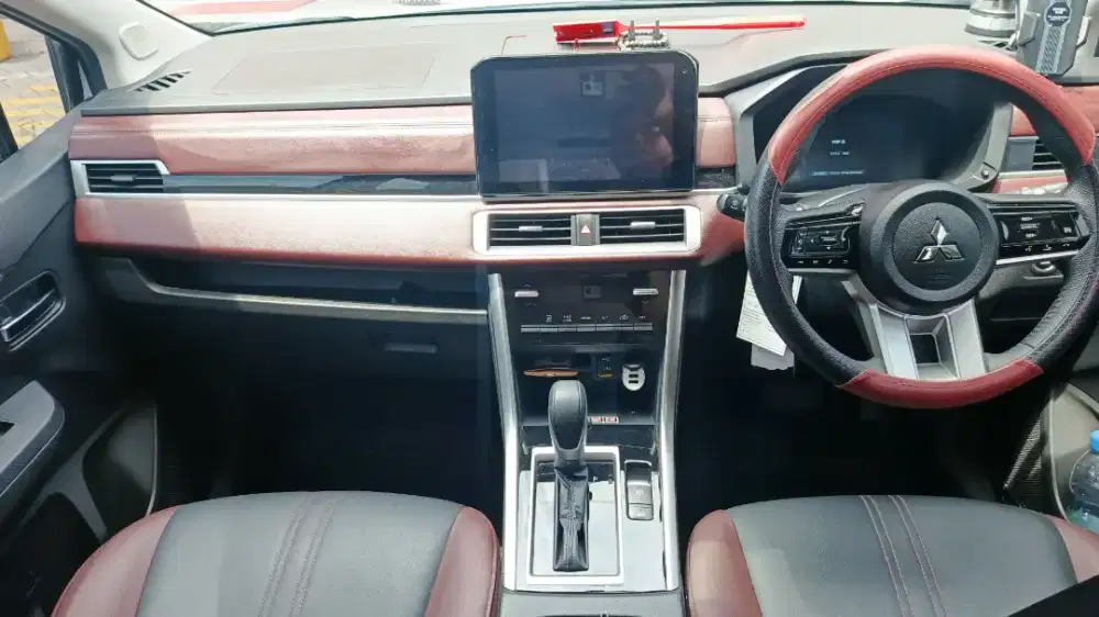 XpanderCross Premium CVT 2025