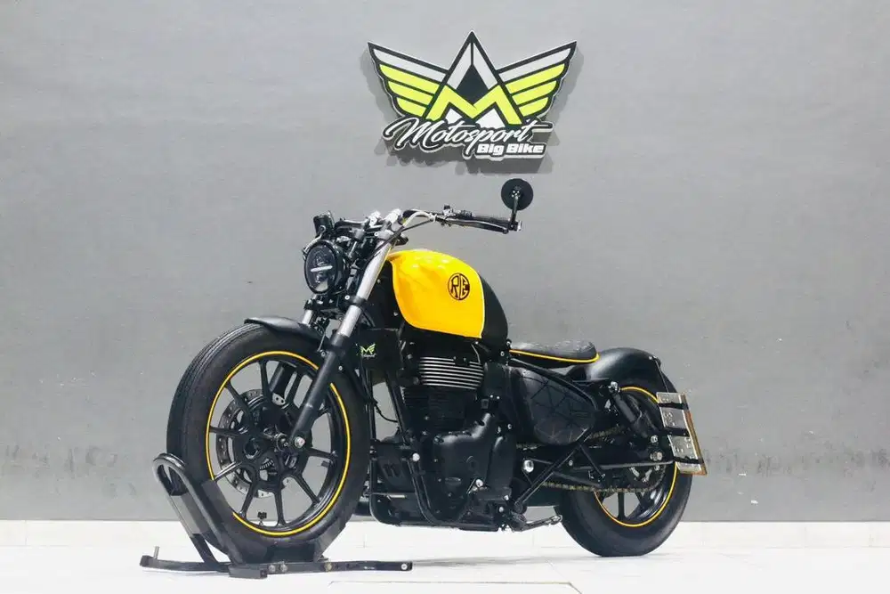 Royal enfield meteor 350 custom mulus Himalaya hunter 350 classic 350