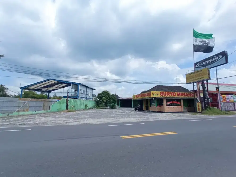 DIJUAL CEPAT TANAH SUPER ISTIMEWA LOKASI STRATEGIS TEPI JALAN WATES KM 7 BALECATUR GAMPING DEKAT EXIT TOLL