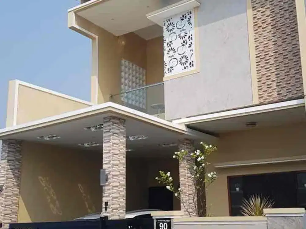 Siap huni ‼️Dijual rumah terawat bangunan seperti baru keputih sby timur lokasi strategis