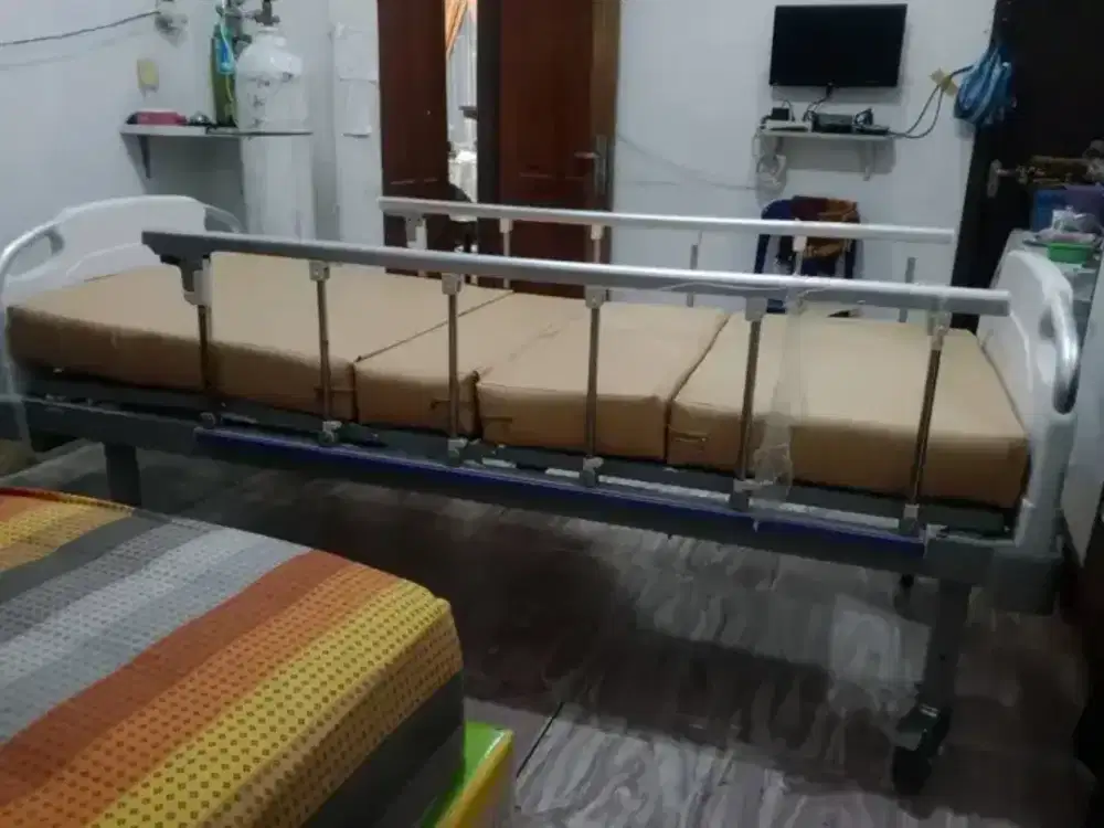 Tempat tidur orang sakit