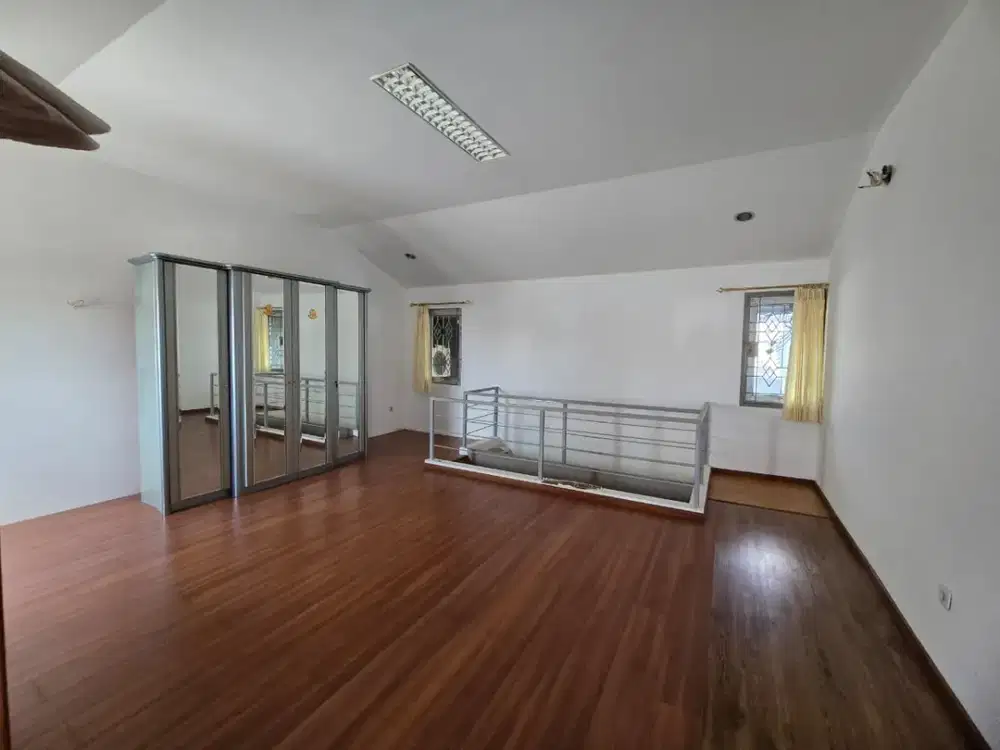 Dijual Rumah Taman Grisenda Pik 1 Uk 6X18 Siap Huni bisa KPR