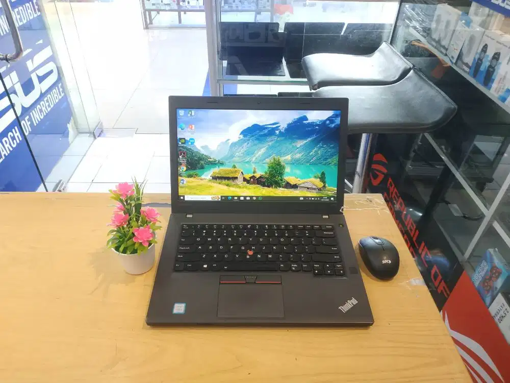 LAPTOP DIJUAL LENOVO THINKPAD T470p CORE i7 RAM 8GB NVIDIA