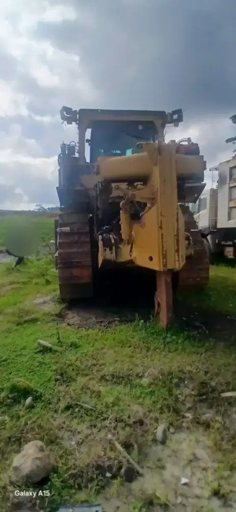 Dozer CAT D9T 2019
di Jambi