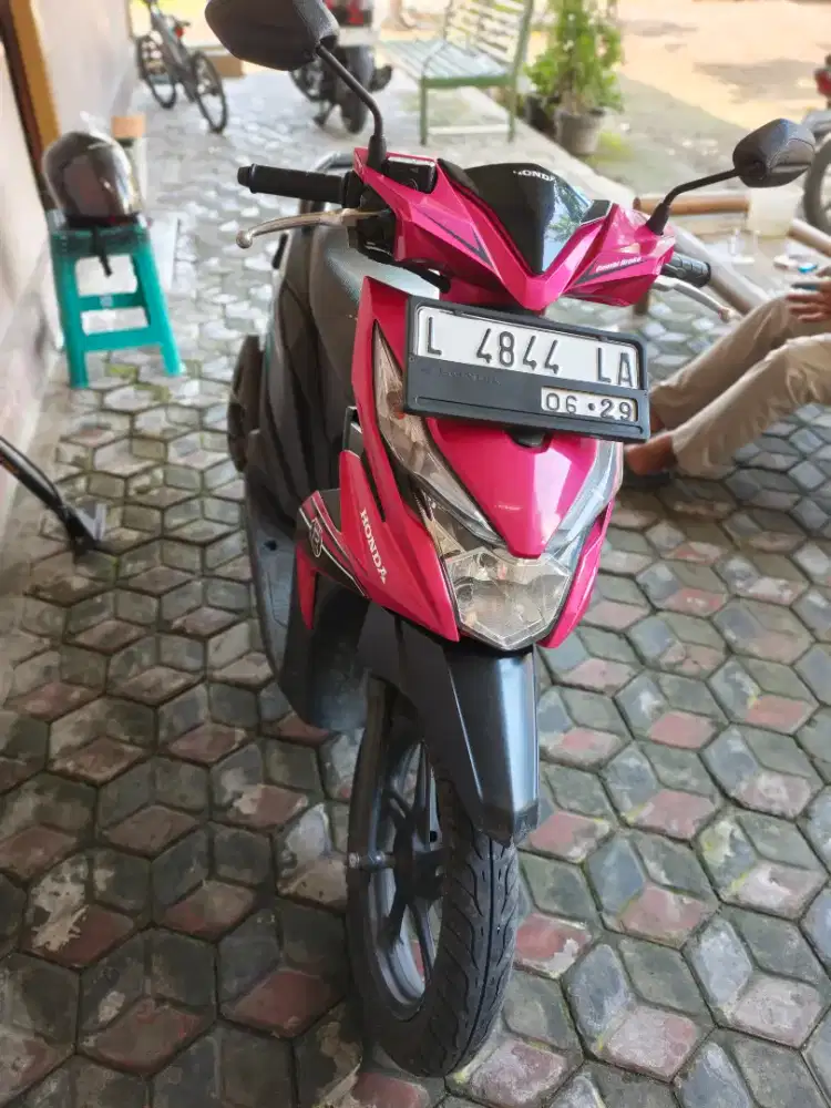 Beat eco 2019 magenta langkah