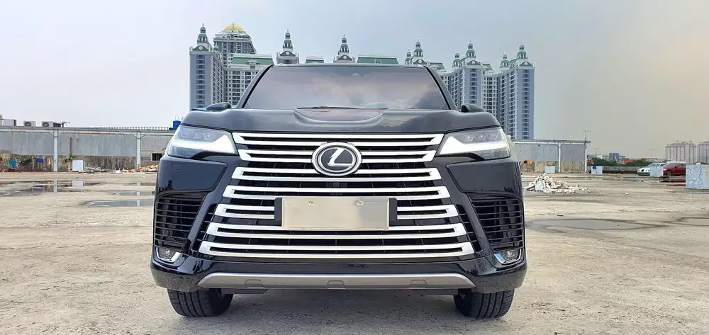 LEXUS.LX600 7 SEATER.2024 AKHIR ANTIK KM 2800 SEPERTI BARU