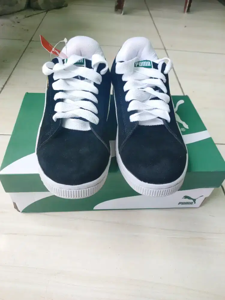 Sepatu Suede xl hitam