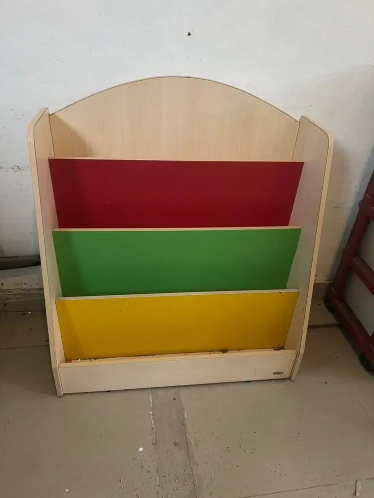 Rak Buku Anak Merk Informa