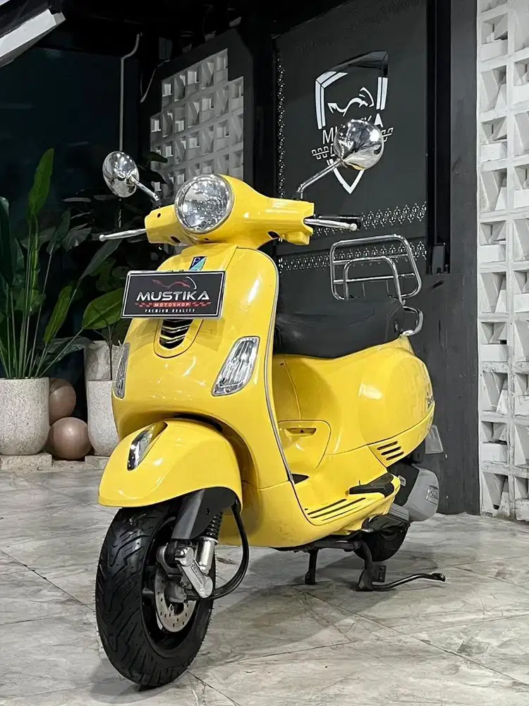 Stok Terbatas!!Vespa LX 125 iget th 2019 - Ayu Mustika