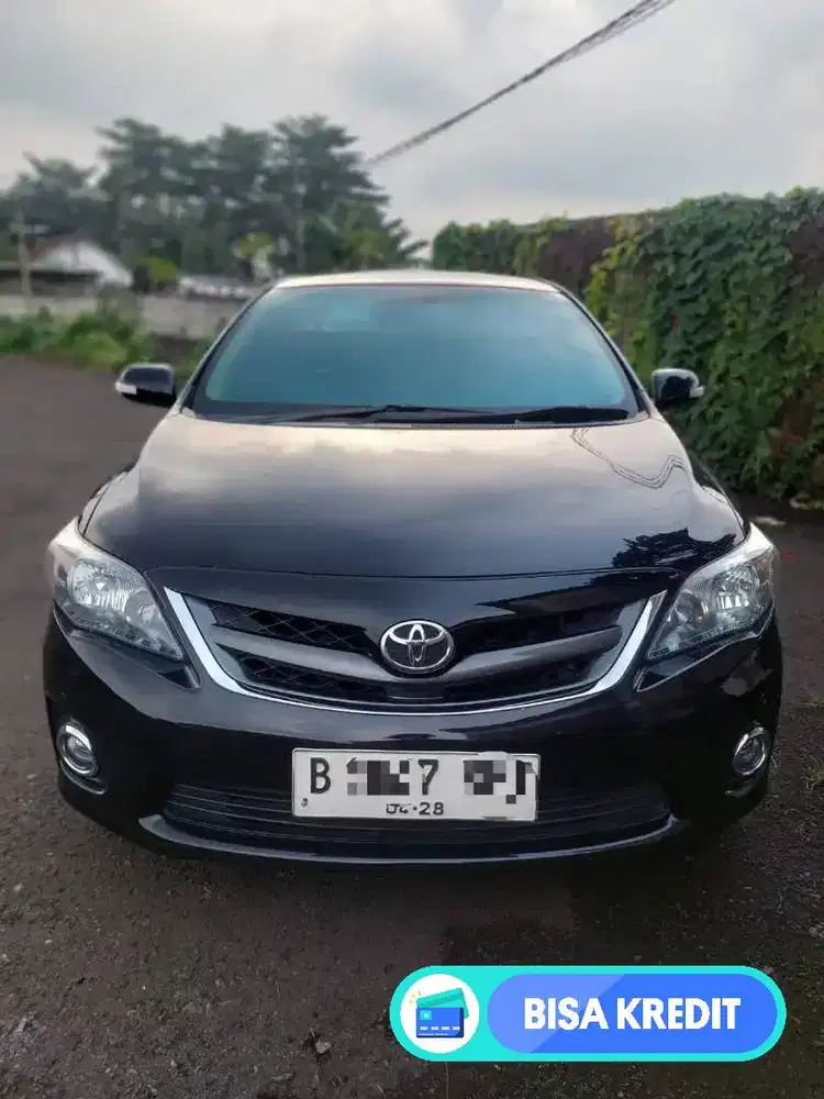 For Sale Corolla Altis 2.0 V 2012 Beige on Black