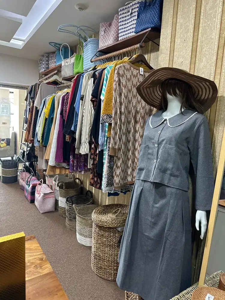 Take over butik murah 35 jt aja smua kondisi baru