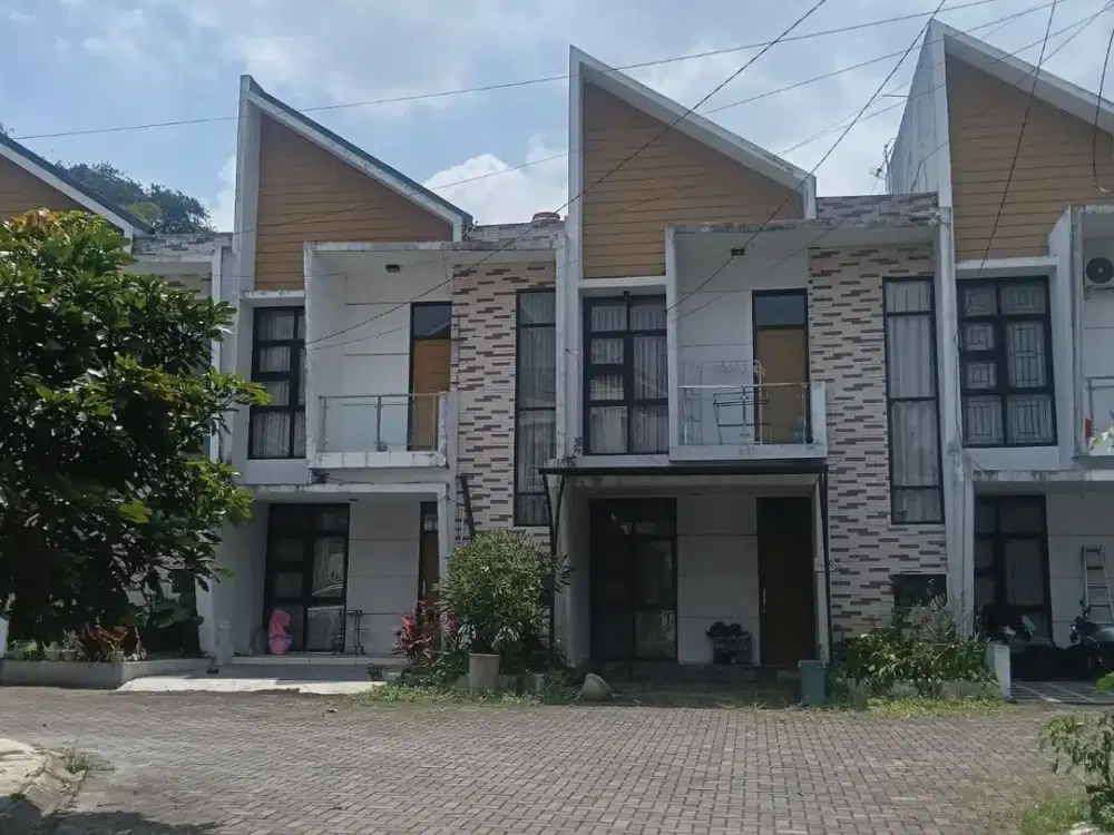 HOT DEAL Jual Rumah BAGUS dekat Polban, Gegerkalong dan Sariwangi harga MURAH