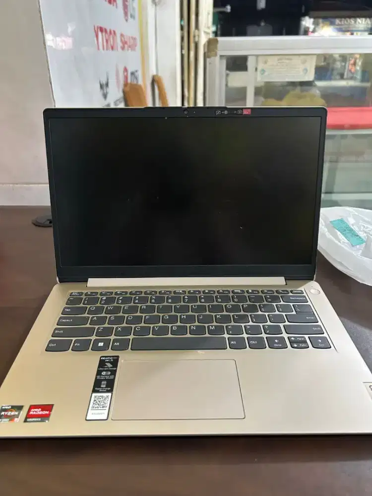 leptop lenovo ideapad slim 1 14amn7 8/512 bekas mulus