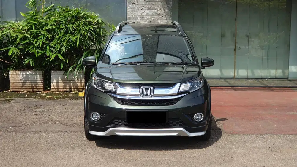 Honda BRV BR-V BR V Prestige 1.5 CVT Hijau 2017 Low KM Antik Garansi