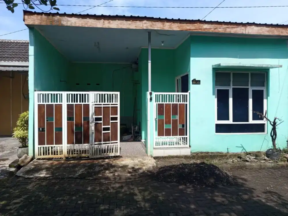 Di jual rumah sudah di renov