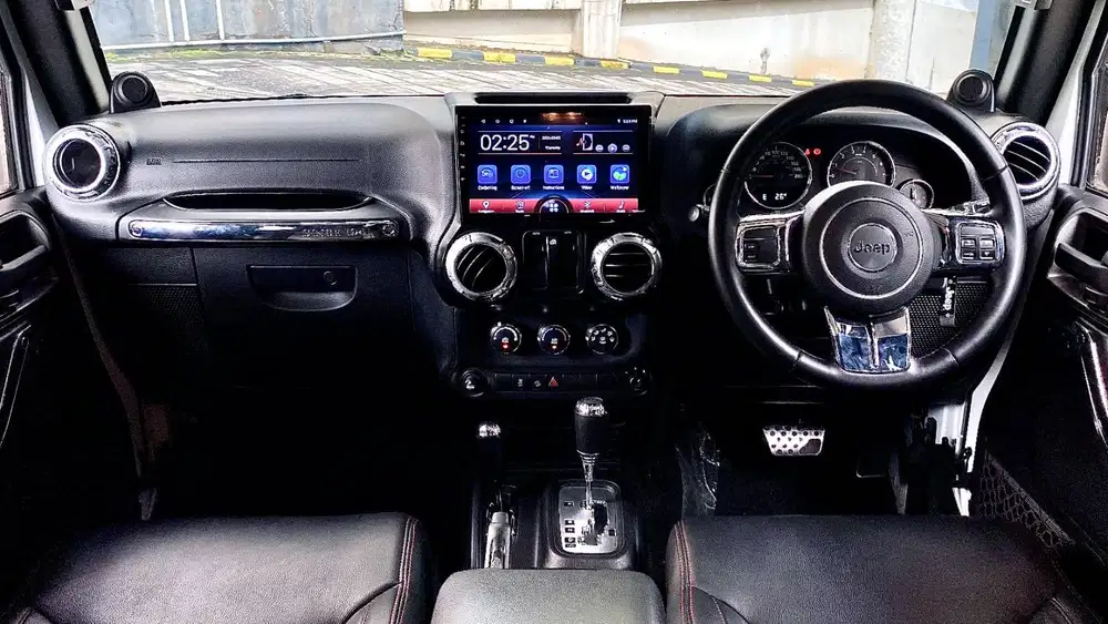 Jeep Wrangler Sport 3.6 Pentastar New Dashboard Facelift 2-Doors 2012