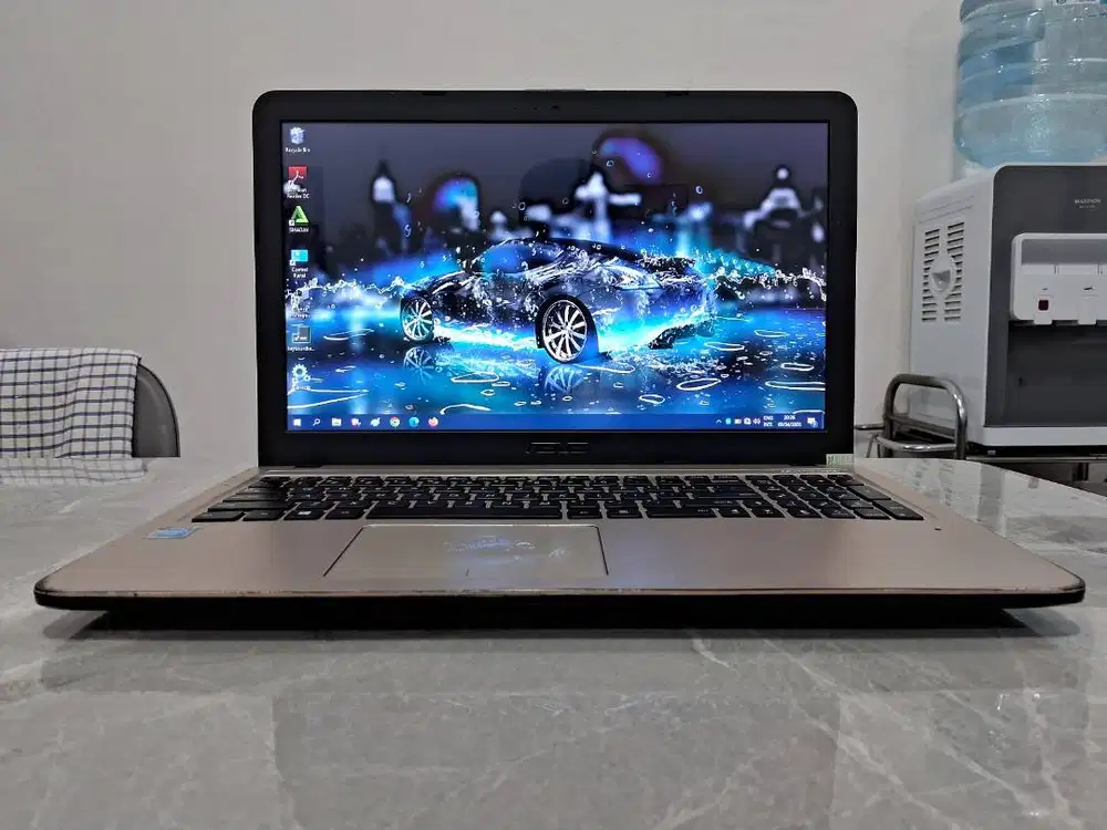 Laptop ASUS SSD 768GB DDR4 Win ORI BATRE KUAT Normal BerGaransi