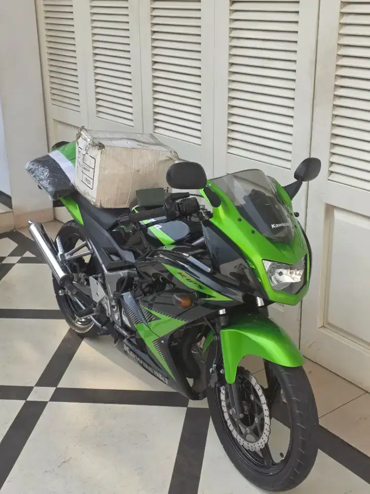 Kawasaki ninja rr 150 2014 km 11 ribu gress