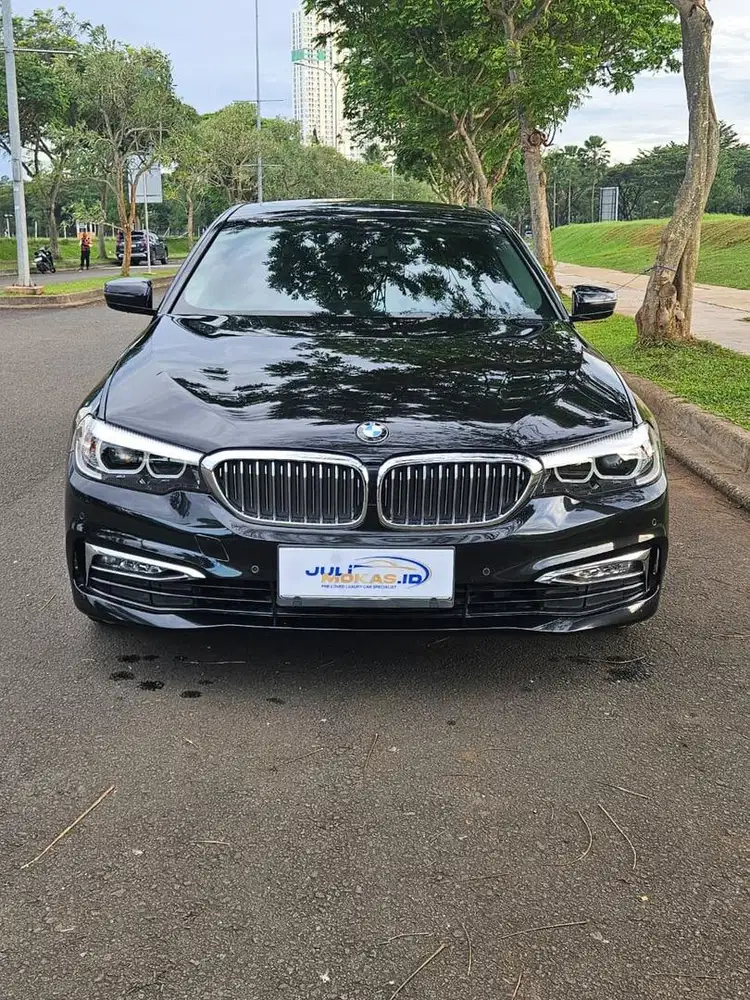 BMW 530i Luxury Line G30 2018 NIK 2017
