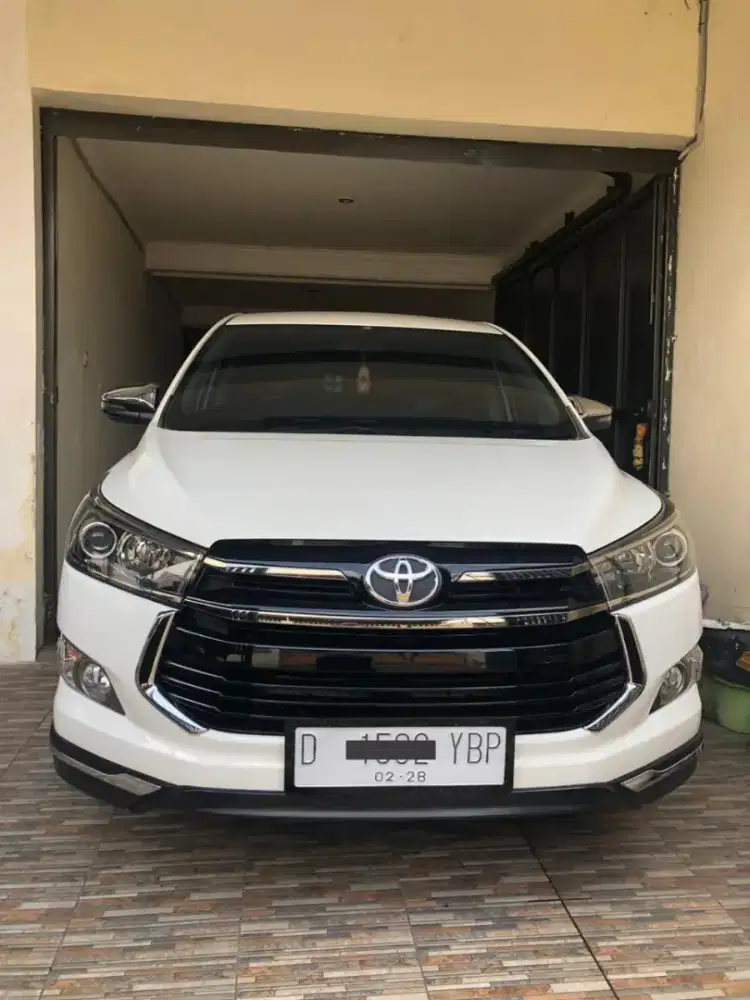 Dijual kijang Innova reborn 2.0 venturer