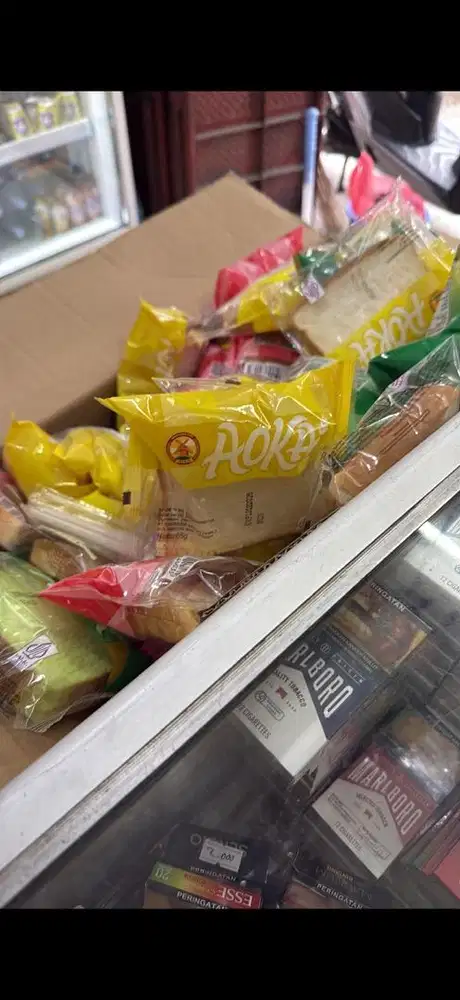 dicari karyawan untuk bekerja di toko sembako