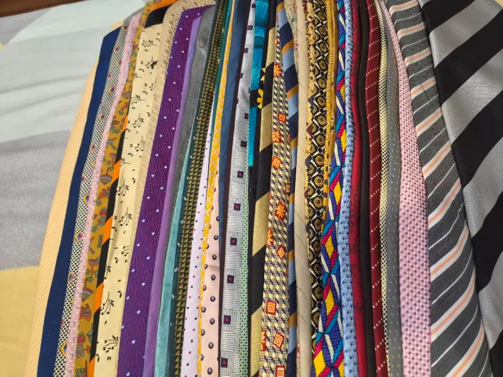 Dasi trendy buat kantoran