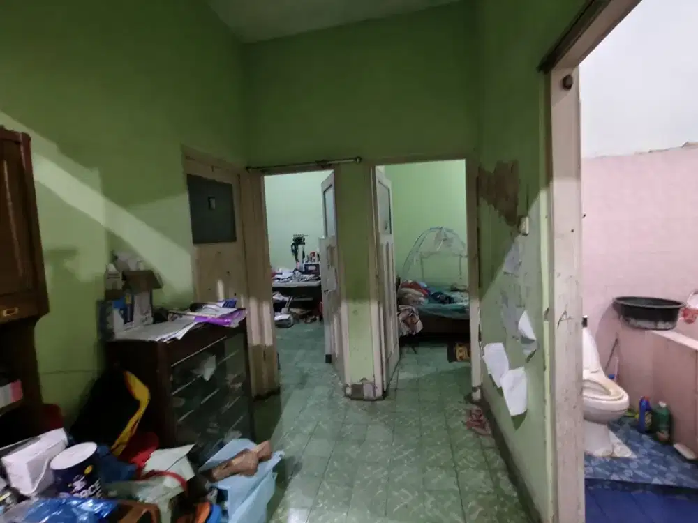 Dijual Rumah Lama di Cawang 702m, Jalan Lebar, Lokasi Strategis