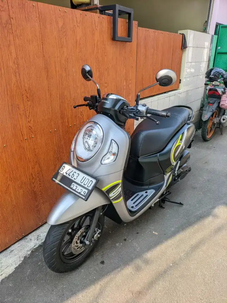 Bissmillah dijual motor Honda Scoopy SE 2024 istimewa