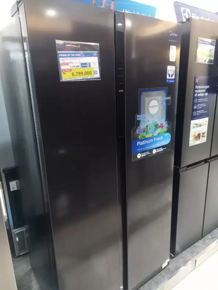 MIDEA REFRIGERATOR SIDEBYSIDE 558 LITER BLACK