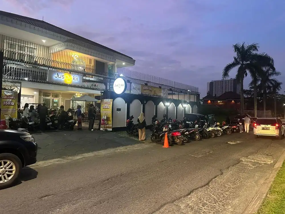 CAFE RUMAH JUS OOKII MEMBUKA LOWONGAN PEKERJAAN