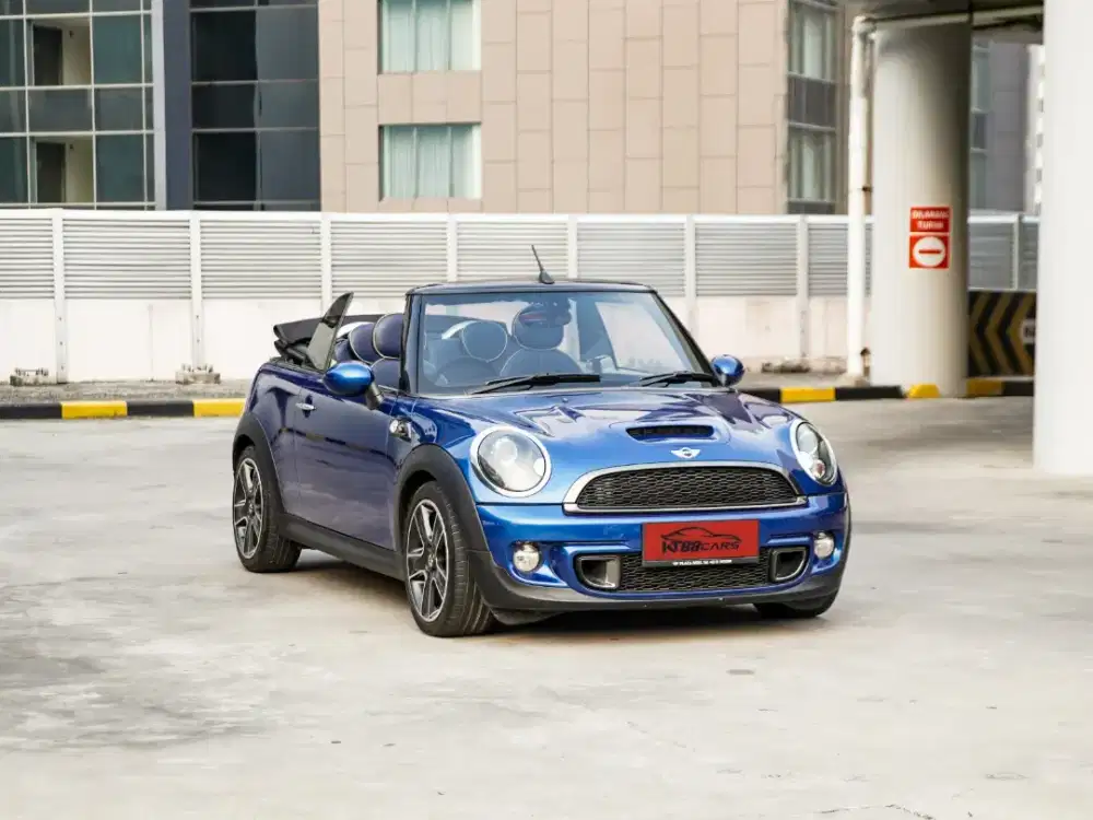 Mini Cooper S Cabriolet 1.6 (R56) 2012