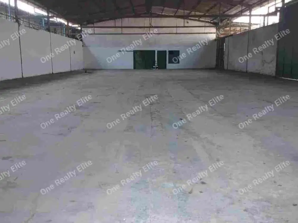 Gudang Luas di Cijerah