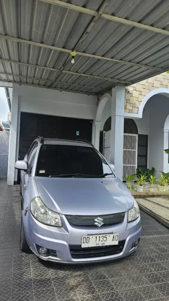 Suzuki SX4 Tahun 2008