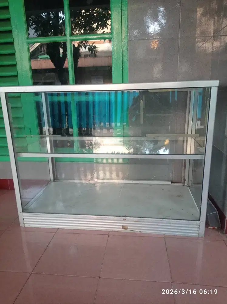 Etalase cocok untu kwarung nasi