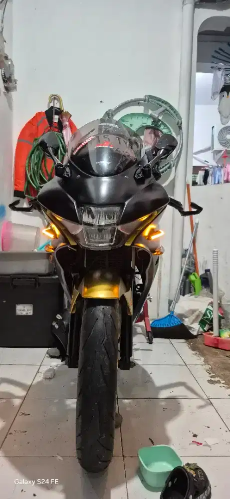 Suzuki gsx r150 2018