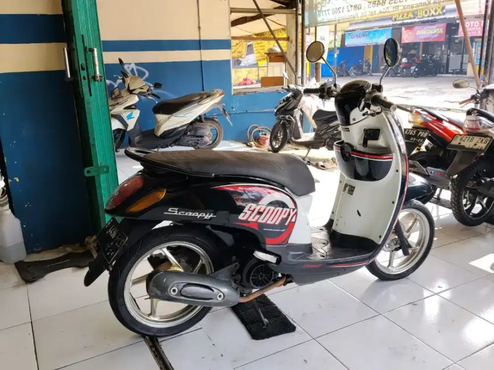 # forsale Honda Scoopy 2015 Gress orisinil