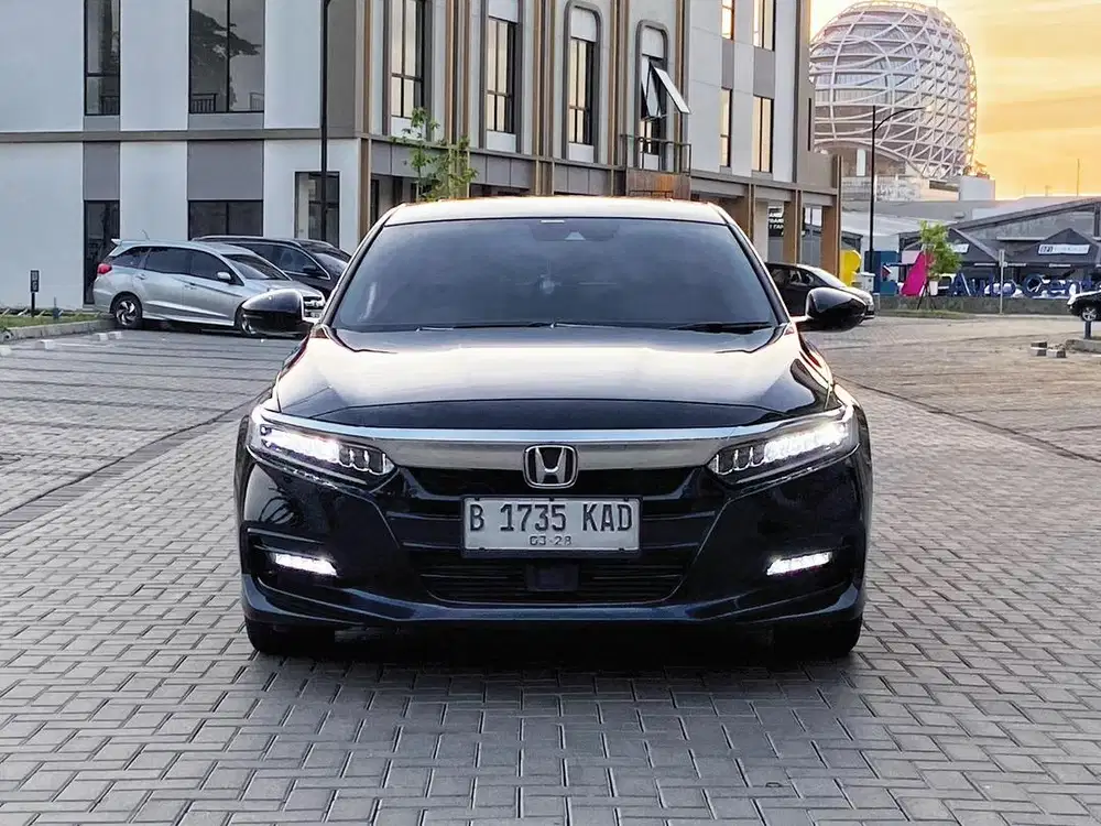 Honda Accord EL 1.5CVT Turbo 2023, Hitam Km 30rban