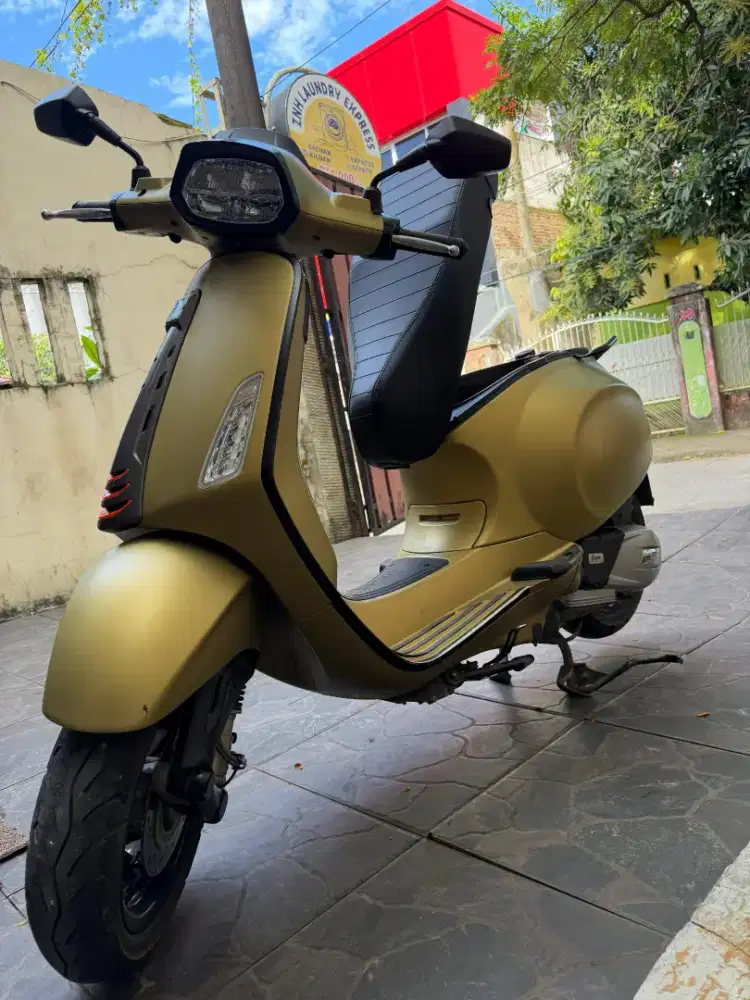 vespa sprint s iget abs 2024 off the road