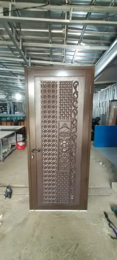 pintu alumunium  motif