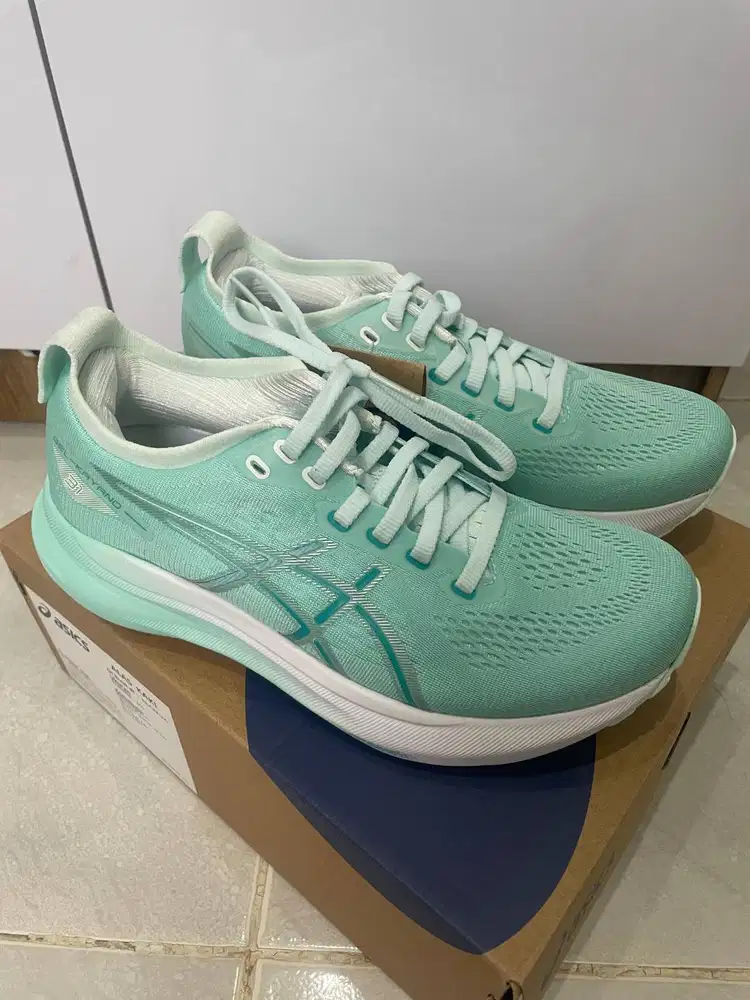 Asics Gel Kayano 31 NEGO