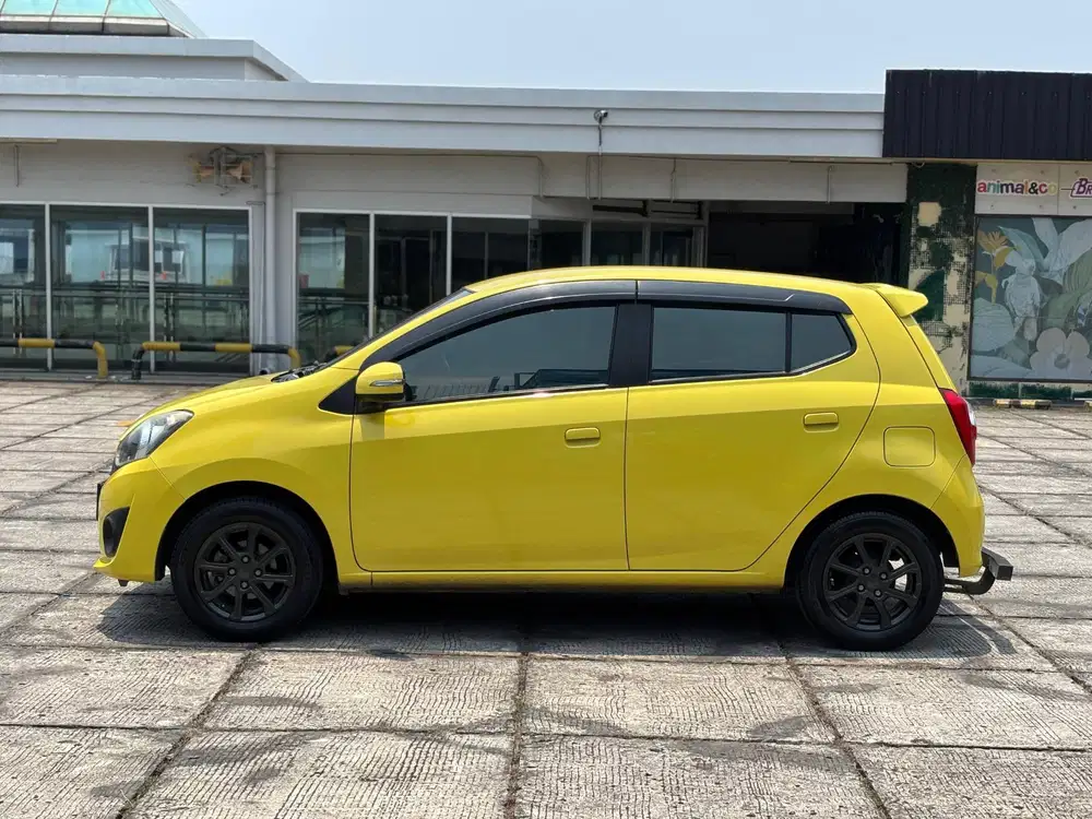 Daihatsu Ayla X AT 2022 low km