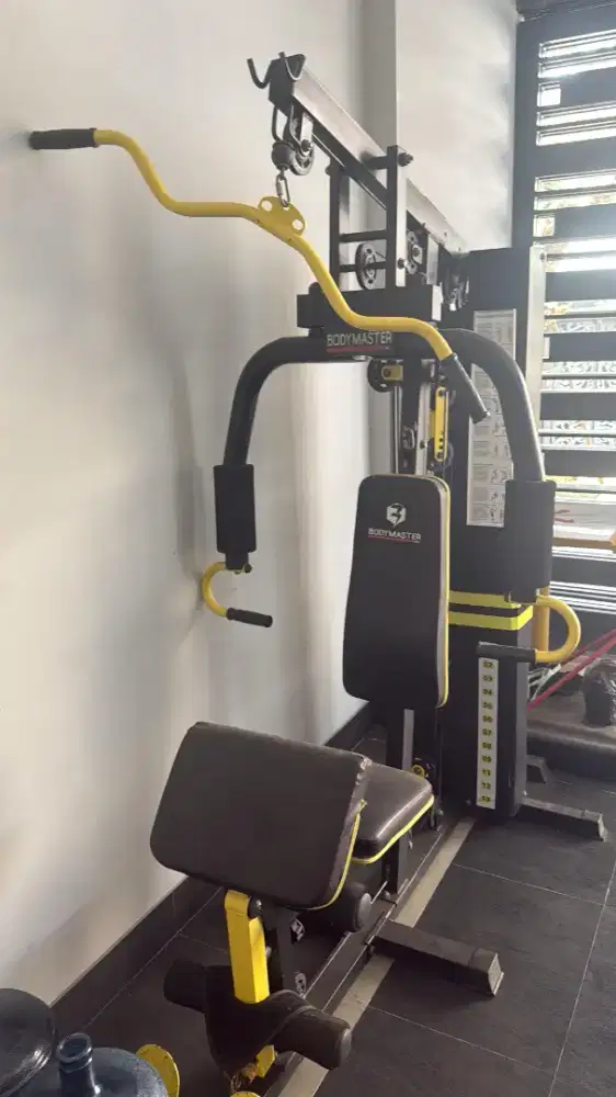 Alat gym / fitness : Home Gym 1 sisi merk BODYMASTER
