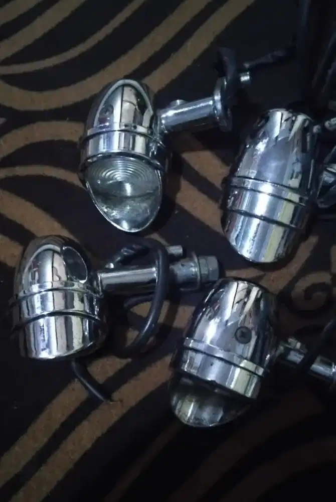 Lampu sen honda scoopy karbu