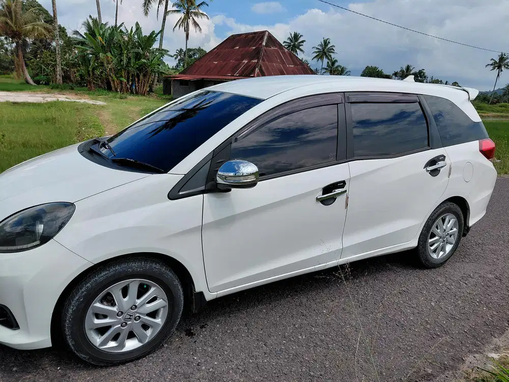 Honda Mobilio 2014 Bensin
