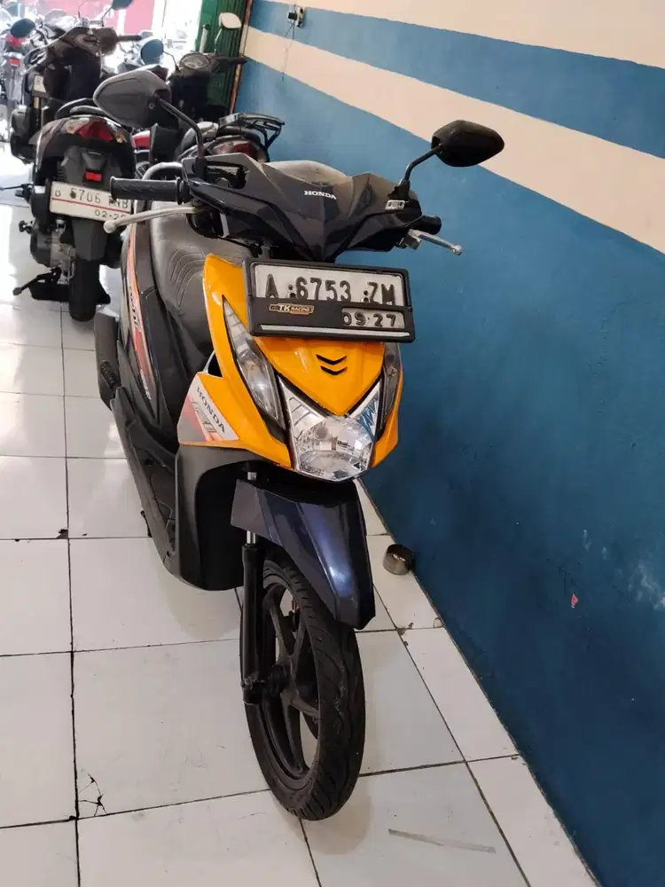 # forsale Honda beat fi 2014 Gress orisinil