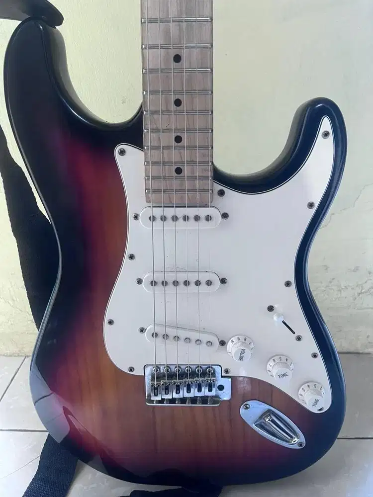 JUAL MURAH !!! guitar fender kw 2020 NEGO