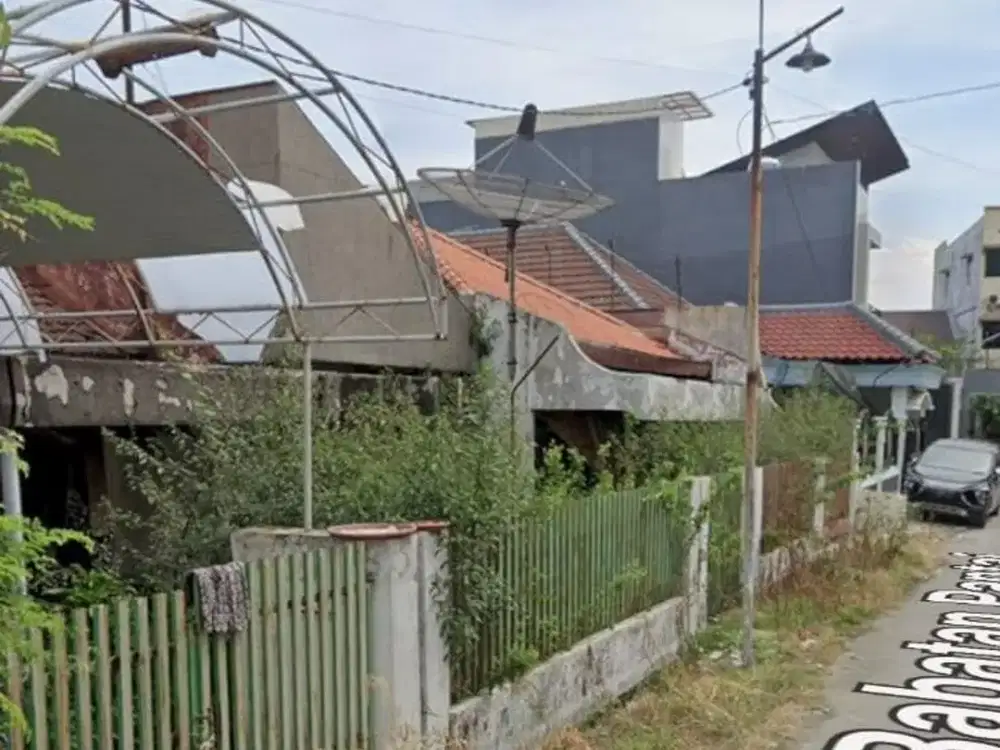 Dijual Rumah Hitung Tanah, Lokasi Strategis Dkt Unair di Babatan Pantai