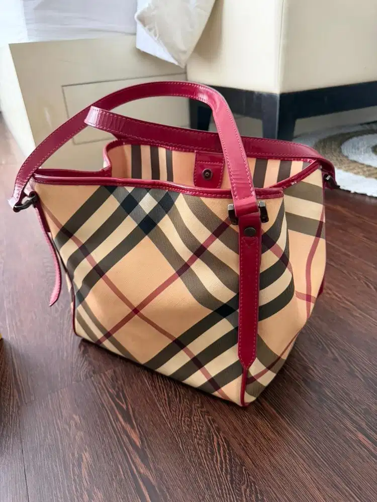Tas burberry authentic
